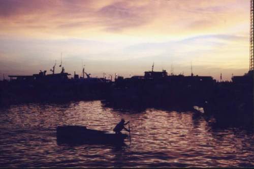 Phil_sunset_boat_net